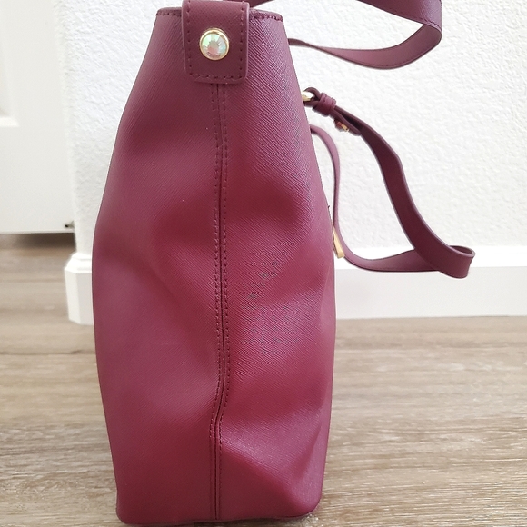 COPY - VINTAGE JUICY COUTURE Y2K REAL LEATHER BURGUNDY PURSE - Picture 3 of 9